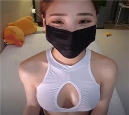 校花的黑丝腿 mp4