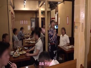 只要千元就能舔个够？！快速-便宜-熟练成为话提的马上吹千元酒场密着！口交喷射神对应！一面喝酒一面让人射的新业态！ SDDE-683