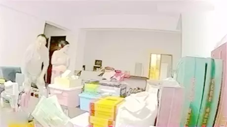 骚媳妇急促喘息女上位扭到高潮年轻人打炮激情放着嗨...