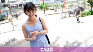 SUKE-036 挤压喷射飞行！嘉莉酱！肚脐上的乘务员在乳沟里的淫荡女人！!射精是不可避免的与屁股肉摩擦