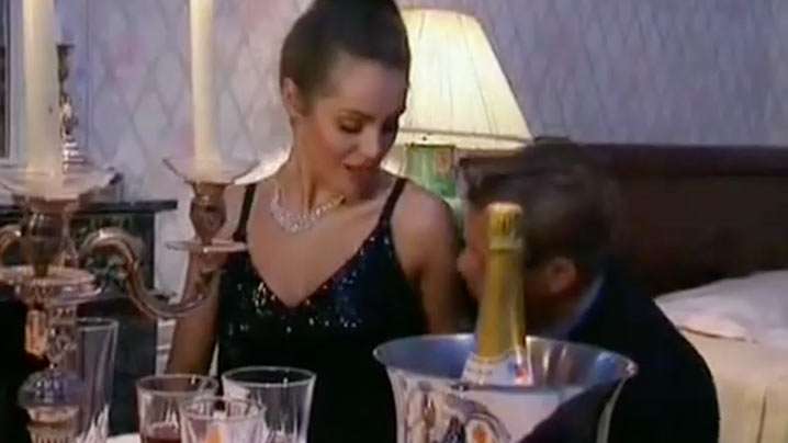 【法国】皮肤中欲望(996)。