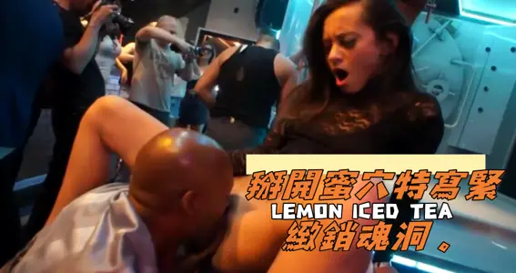 掰开蜜穴特写紧致销魂洞。